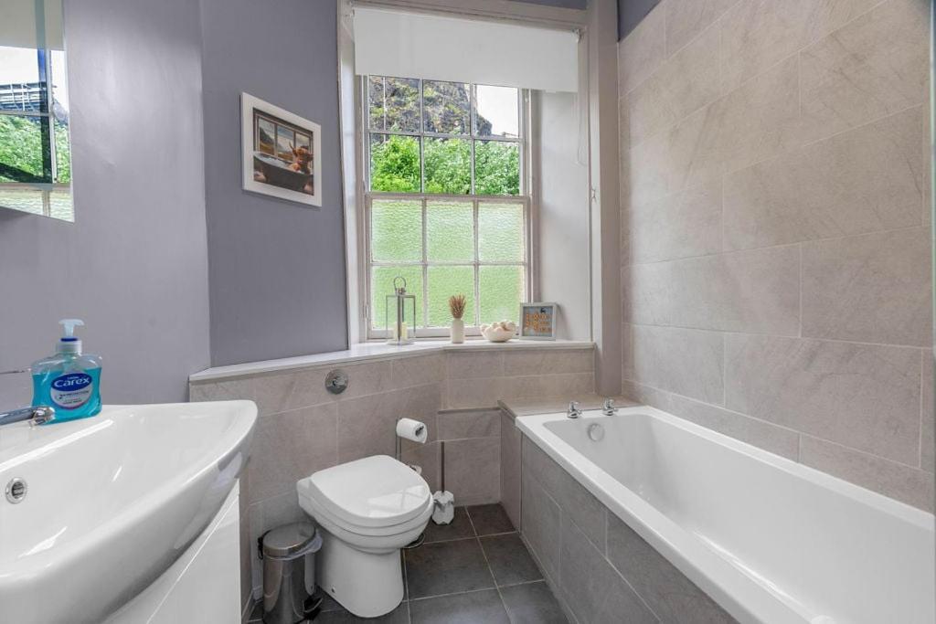 Guestready - Lovely Nest In The Old Town Edinburgh Dış mekan fotoğraf