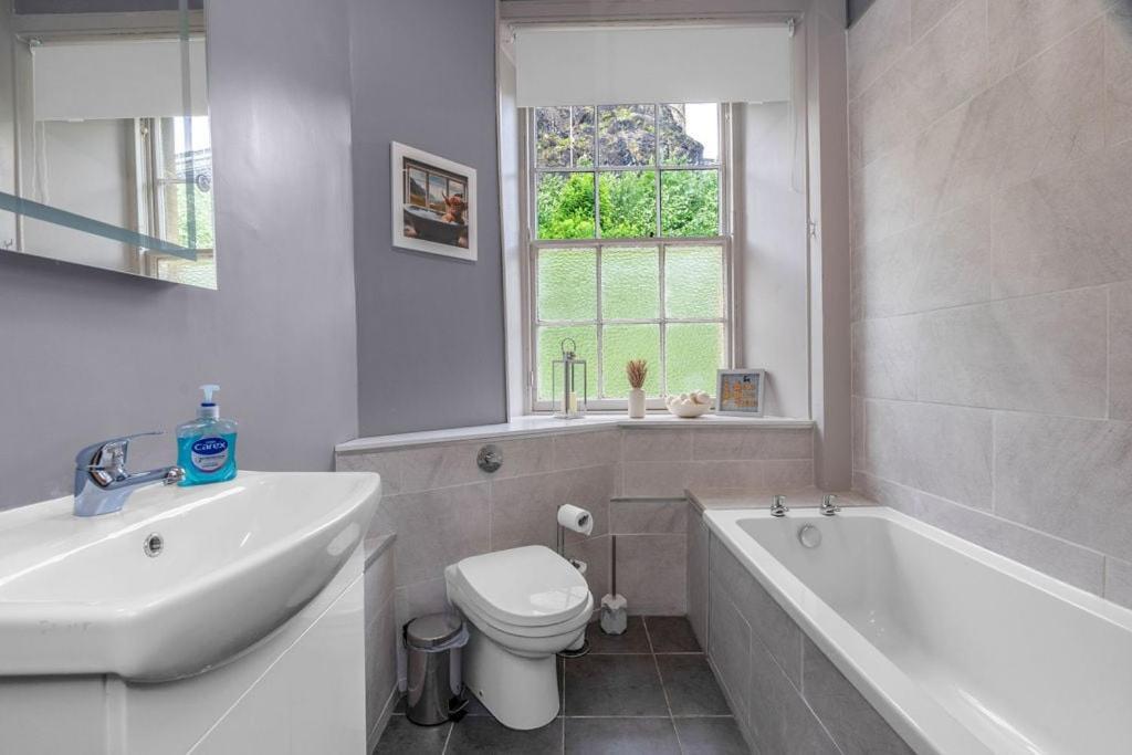Guestready - Lovely Nest In The Old Town Edinburgh Dış mekan fotoğraf